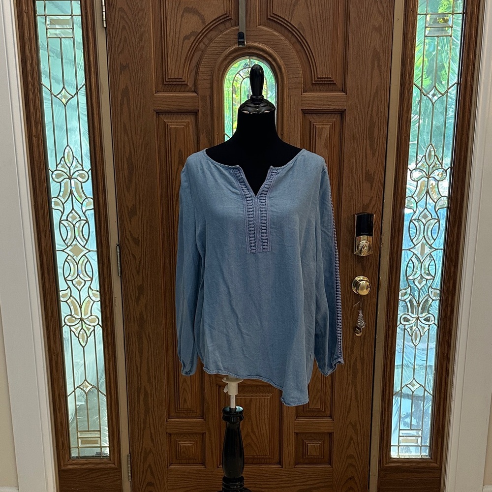 031 Skye’s the limit Asymmetrical Denim looking Top